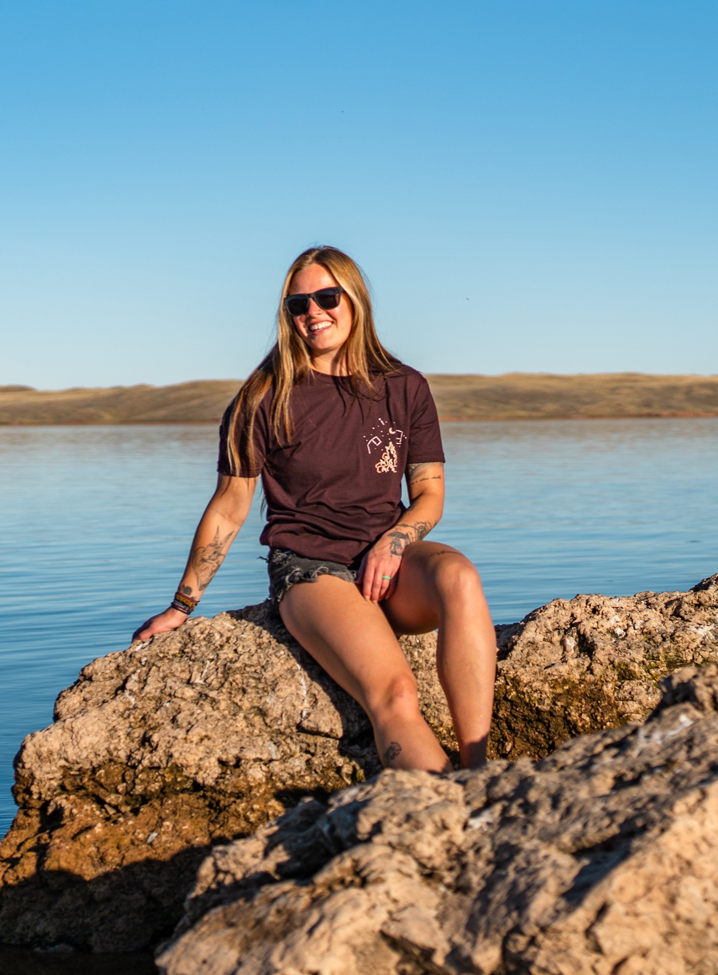 En Fuego Unisex T-Shirt