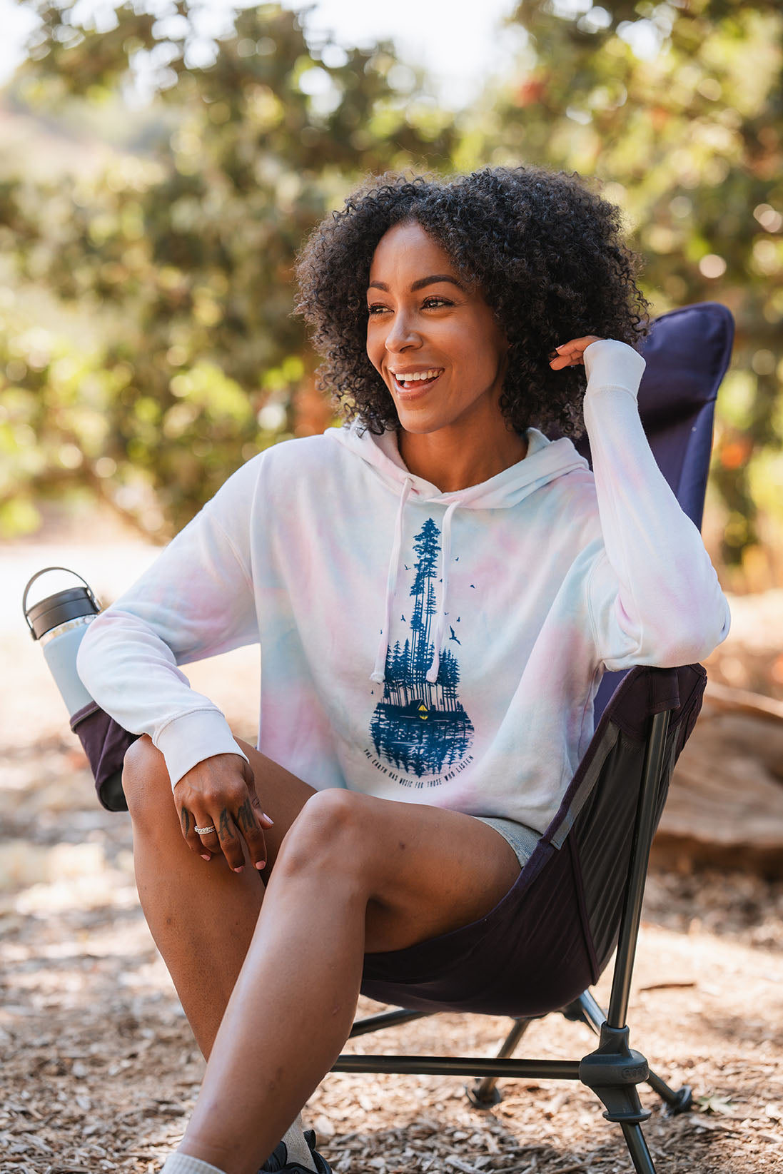 The Earth Has Music Women's Crop Hoodie