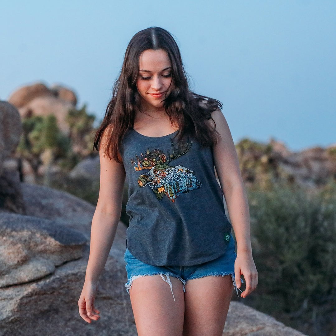 Boho Moose Women's Scoop Tank